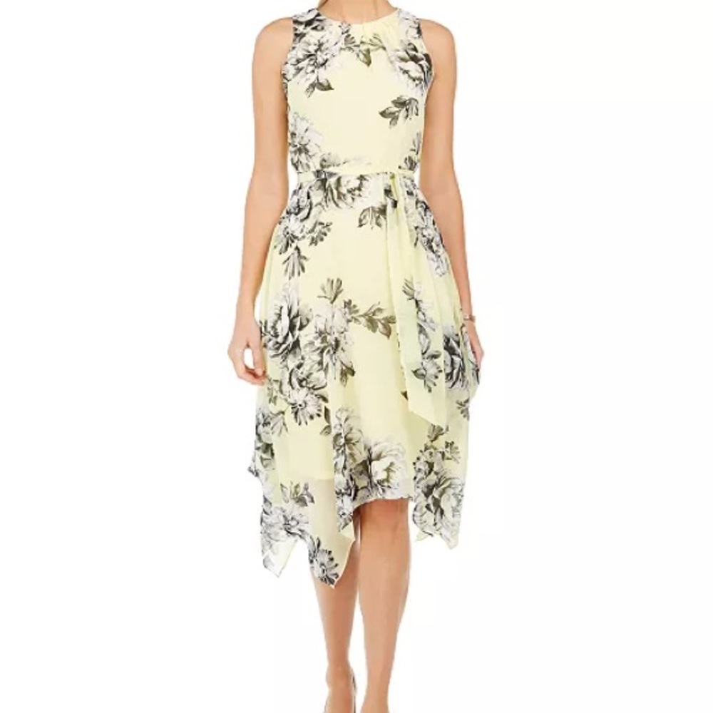 Jessica Howard's petite handkerchief-hem dress